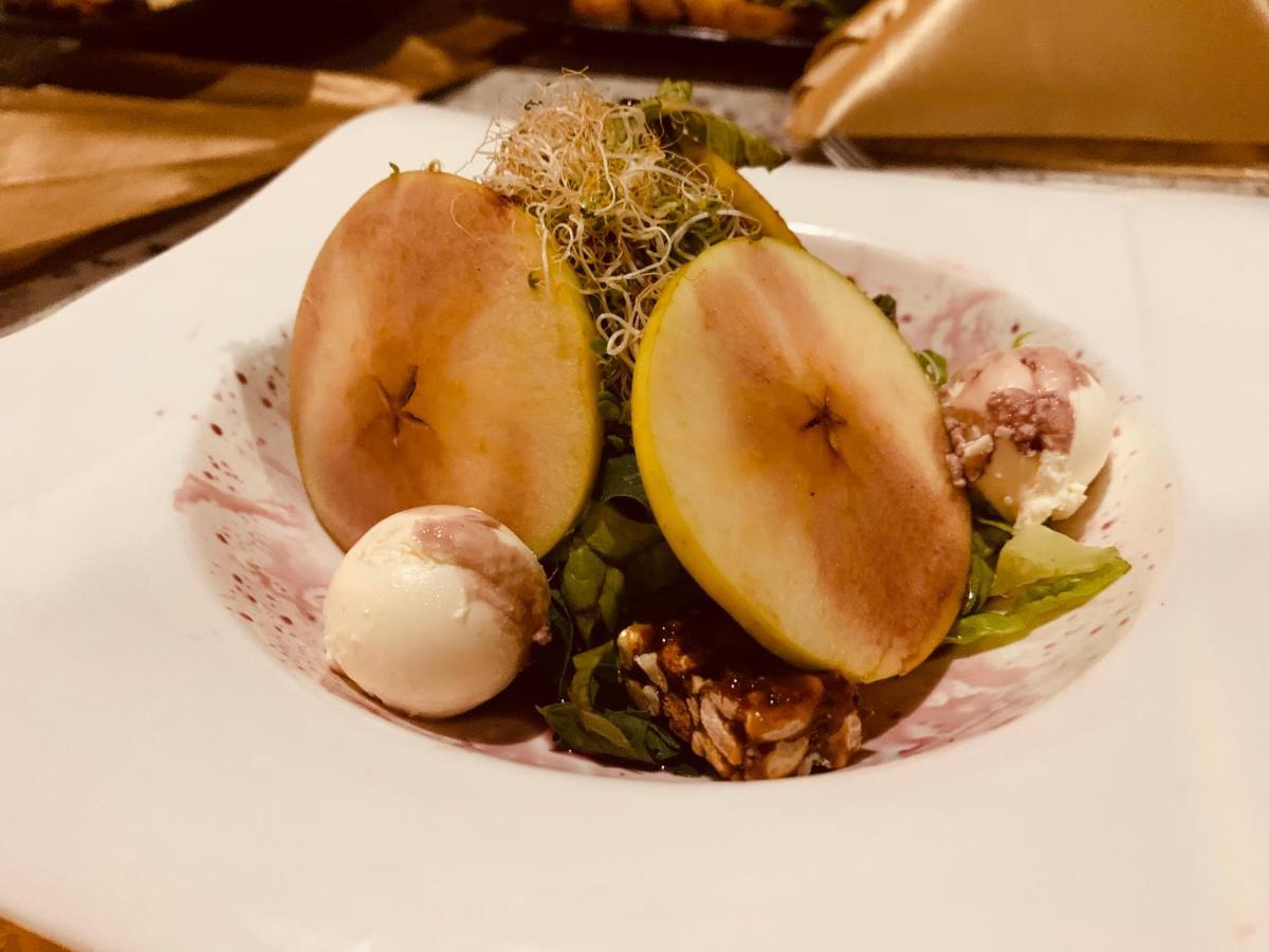 Real Hispano Valladolid  Eksteriør billede Pear salad
